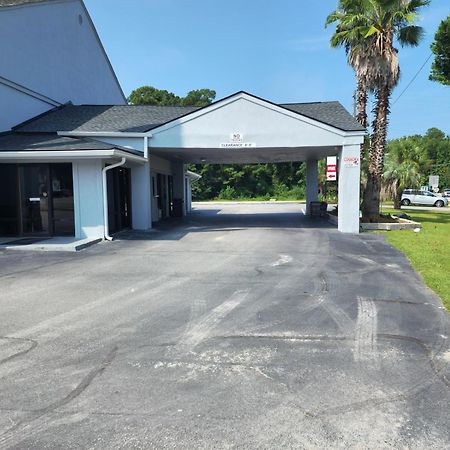 Days Inn By Wyndham Hardeeville Near Hilton Head Kültér fotó