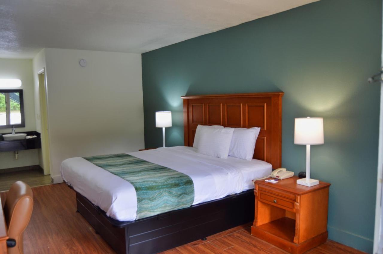 Days Inn By Wyndham Hardeeville Near Hilton Head Kültér fotó