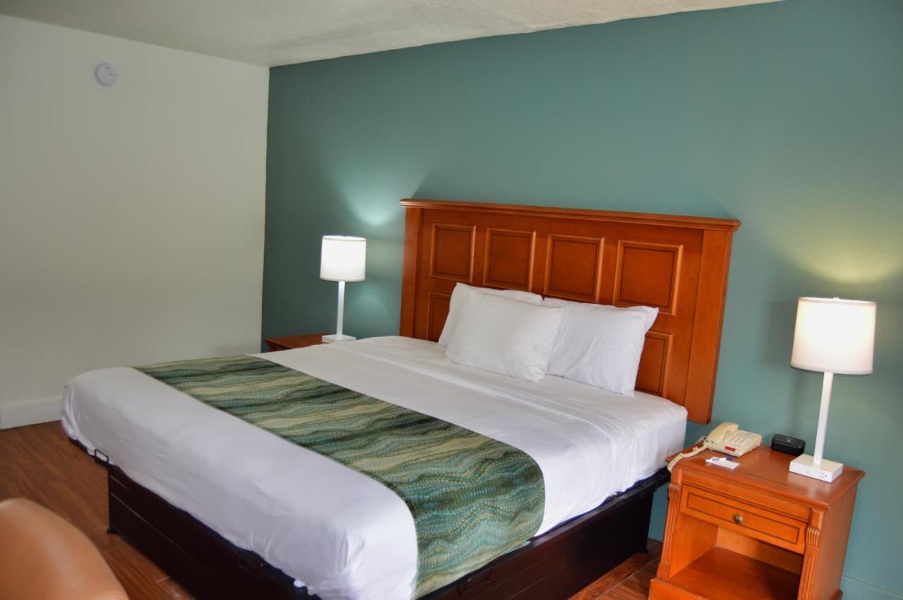 Days Inn By Wyndham Hardeeville Near Hilton Head Kültér fotó