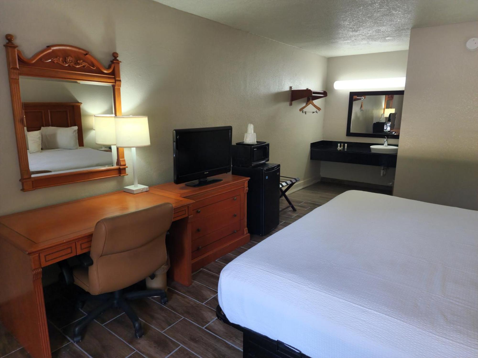 Days Inn By Wyndham Hardeeville Near Hilton Head Kültér fotó