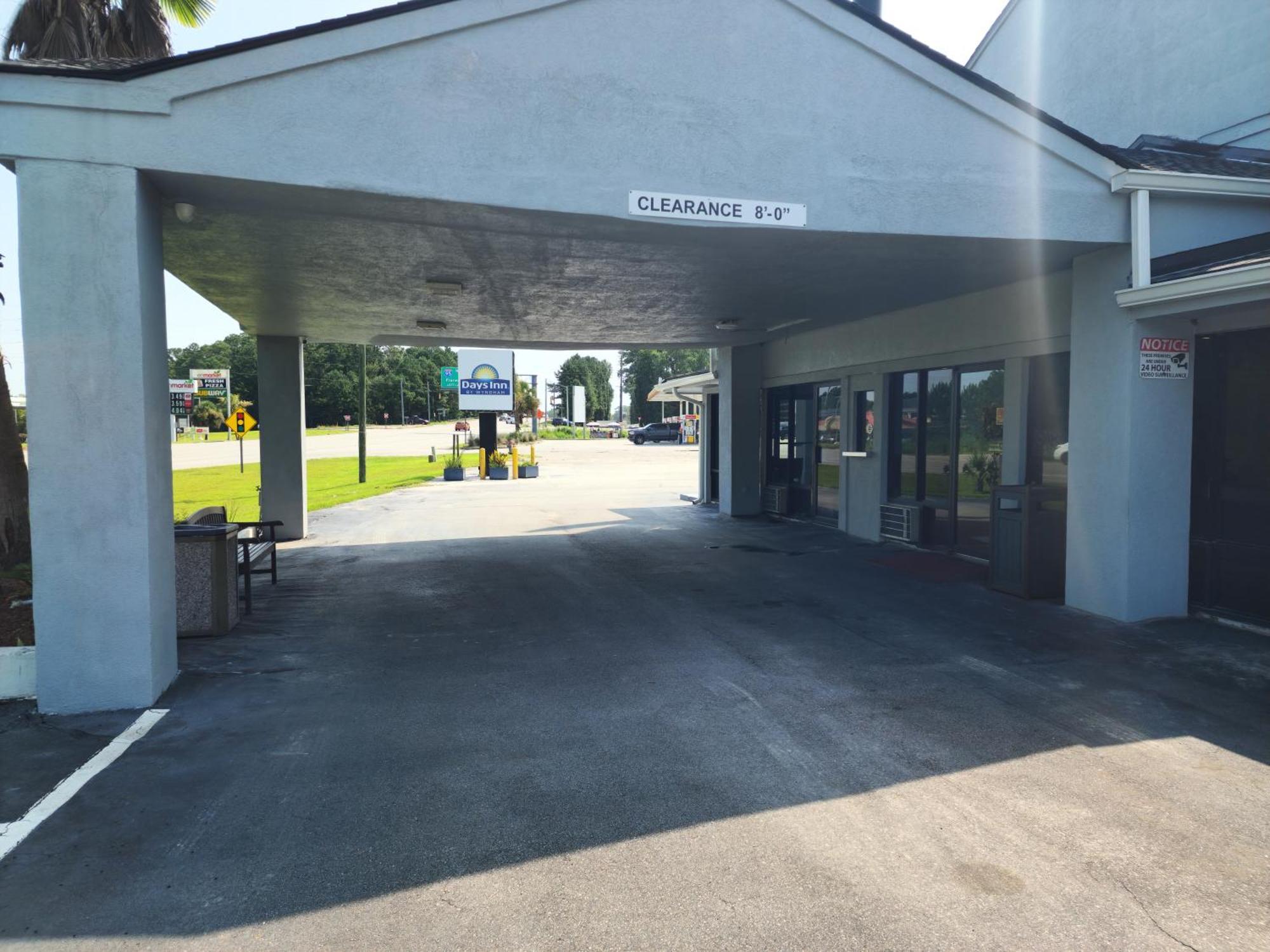 Days Inn By Wyndham Hardeeville Near Hilton Head Kültér fotó