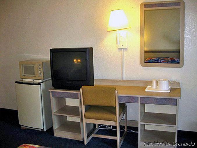 Days Inn By Wyndham Hardeeville Near Hilton Head Kültér fotó