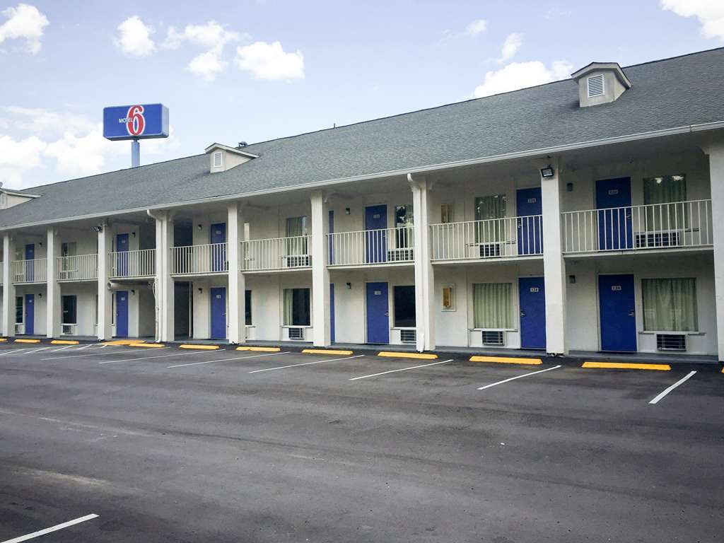 Days Inn By Wyndham Hardeeville Near Hilton Head Kültér fotó